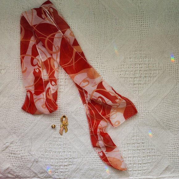 Vintage Avon Pin & Yves Rocher Scarf Set - Picture 1 of 7